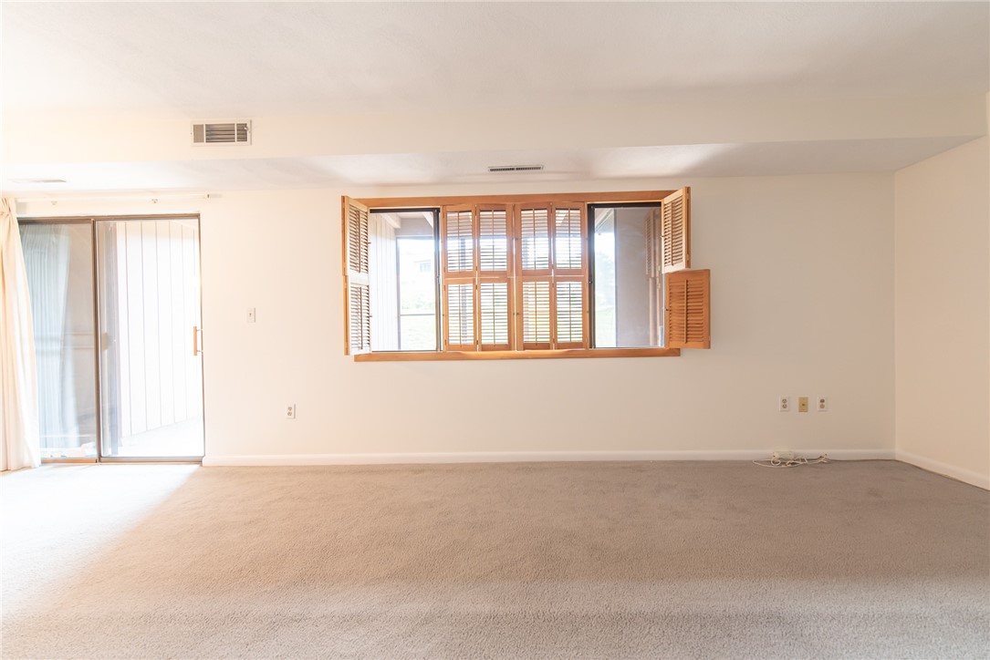 196 Old River Road, Unit 5B EAST Lincoln, RI 02865 - Photo 7 of 25 Gallery Image 7