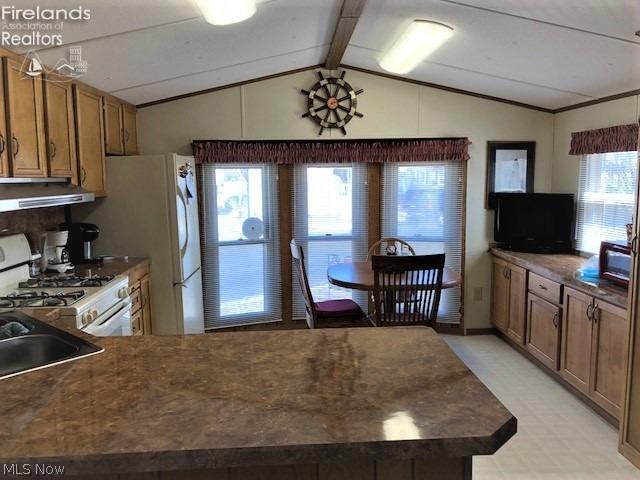 1763 Northeast Catawba Road, Unit 237 Port Clinton, OH 43452 - Photo 8 of 20 Gallery Image 8