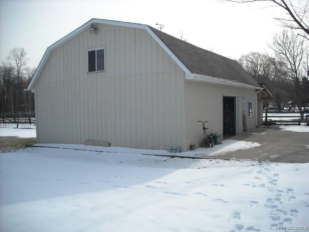 8100 31 Mile Road Washington, MI 48095 - Photo 20 of 25 DSCN0181.JPG