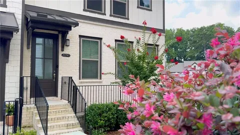 $699,900 | 2090 Emmet Park Lane, Unit 425, Decatur, GA 30033