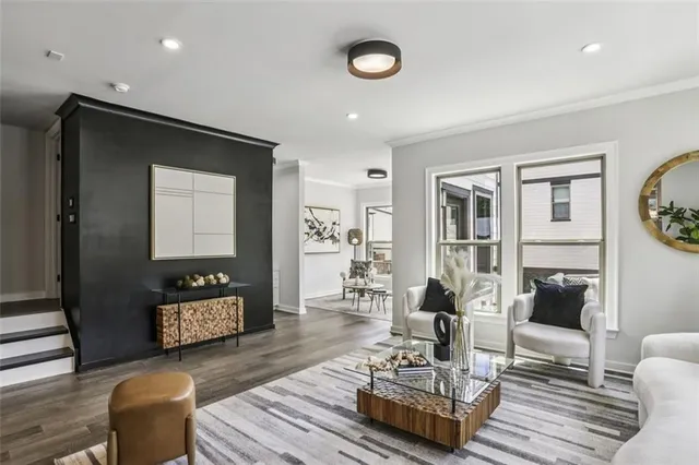 $699,900 | 2090 Emmet Park Lane, Unit 425, Decatur, GA 30033