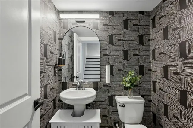 $699,900 | 2090 Emmet Park Lane, Unit 425, Decatur, GA 30033