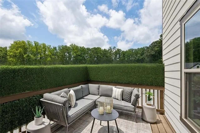 $699,900 | 2090 Emmet Park Lane, Unit 425, Decatur, GA 30033