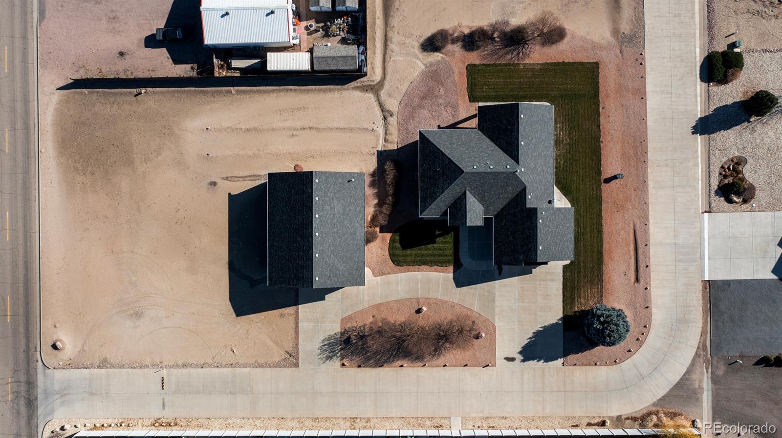24484 Gale Road Pueblo, CO 81006 - Photo 40 of 43 a black and white photo of a living room