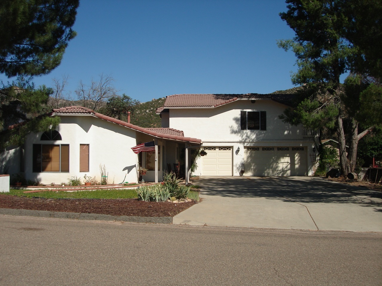 24477 Del Amo Road Ramona, CA 92065 - Photo 3 of 25
