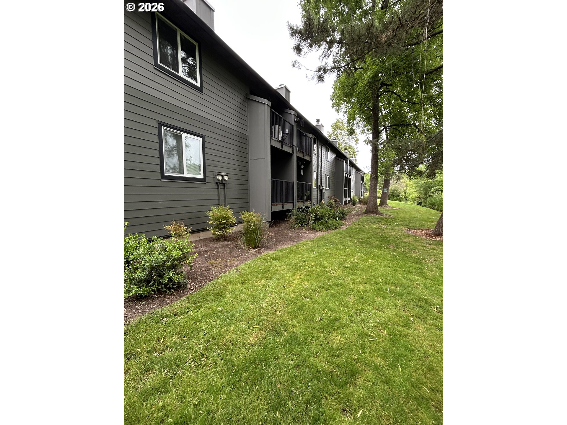 12614 Northwest Barnes Road, Unit 10 Portland, OR 97229 - Photo 15 of 22