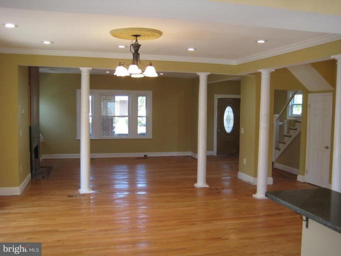 3603 Cedardale Road Baltimore, MD 21215 - Photo 2 of 12 Living Room/Dining Room