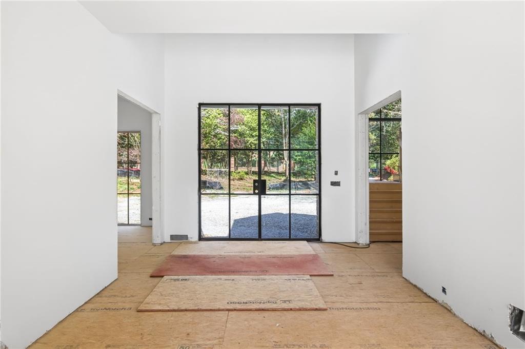 312 Blackland Road Northwest Atlanta, GA 30342 - Photo 17 of 58