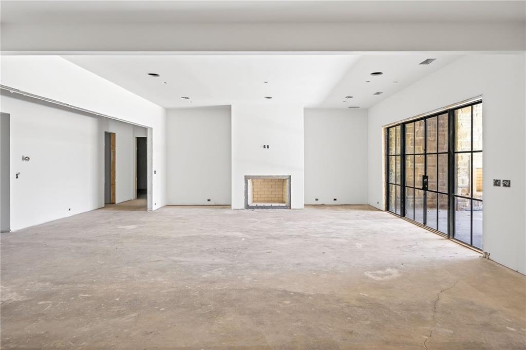 312 Blackland Road Northwest Atlanta, GA 30342 - Photo 37 of 58