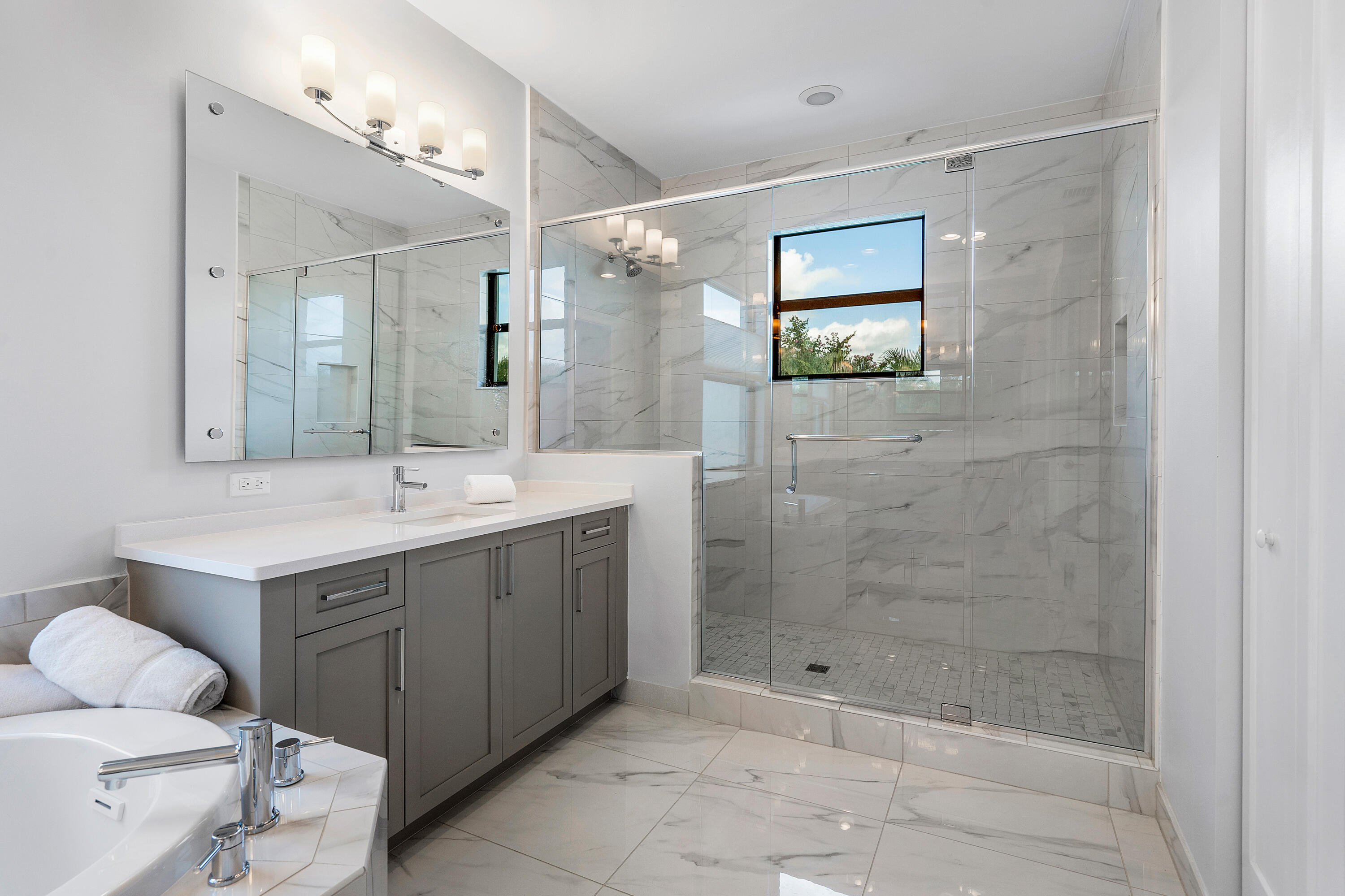 17528 Rainstream Road Boca Raton, FL 33496 - Photo 24 of 51 Owner's Bathroom