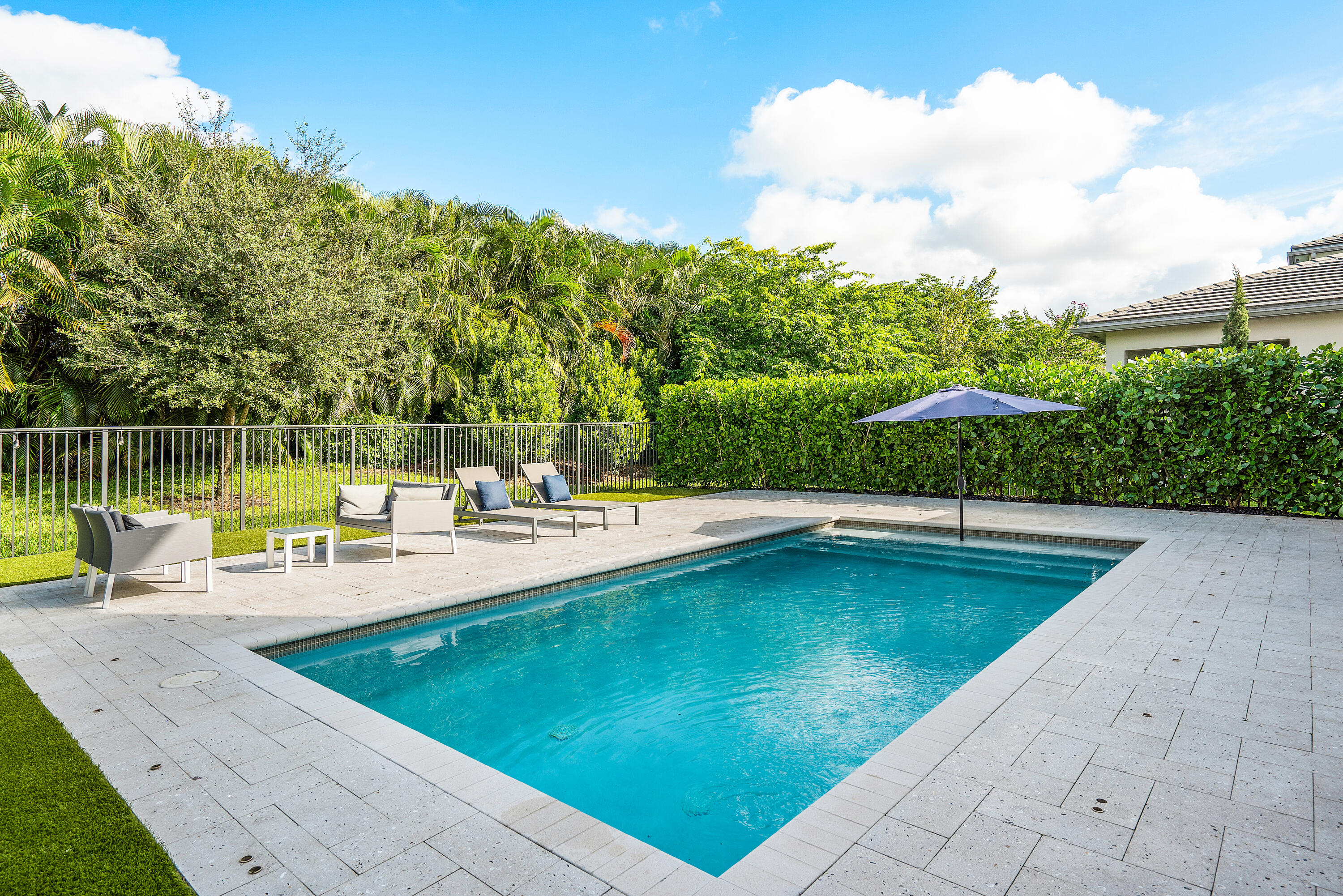 17528 Rainstream Road Boca Raton, FL 33496 - Photo 38 of 51 Pool with Sun-Shelf