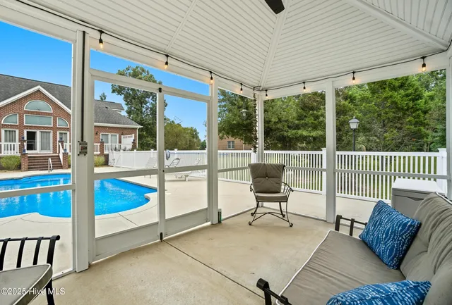 $743,500 | 138 Dances Bay Road, Elizabeth City, NC 27909