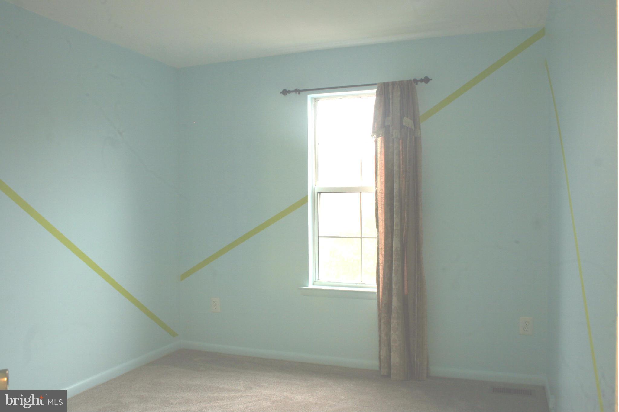 20214 Harbor Tree Road Gaithersburg, MD 20886 - Photo 13 of 20 Bedroom
