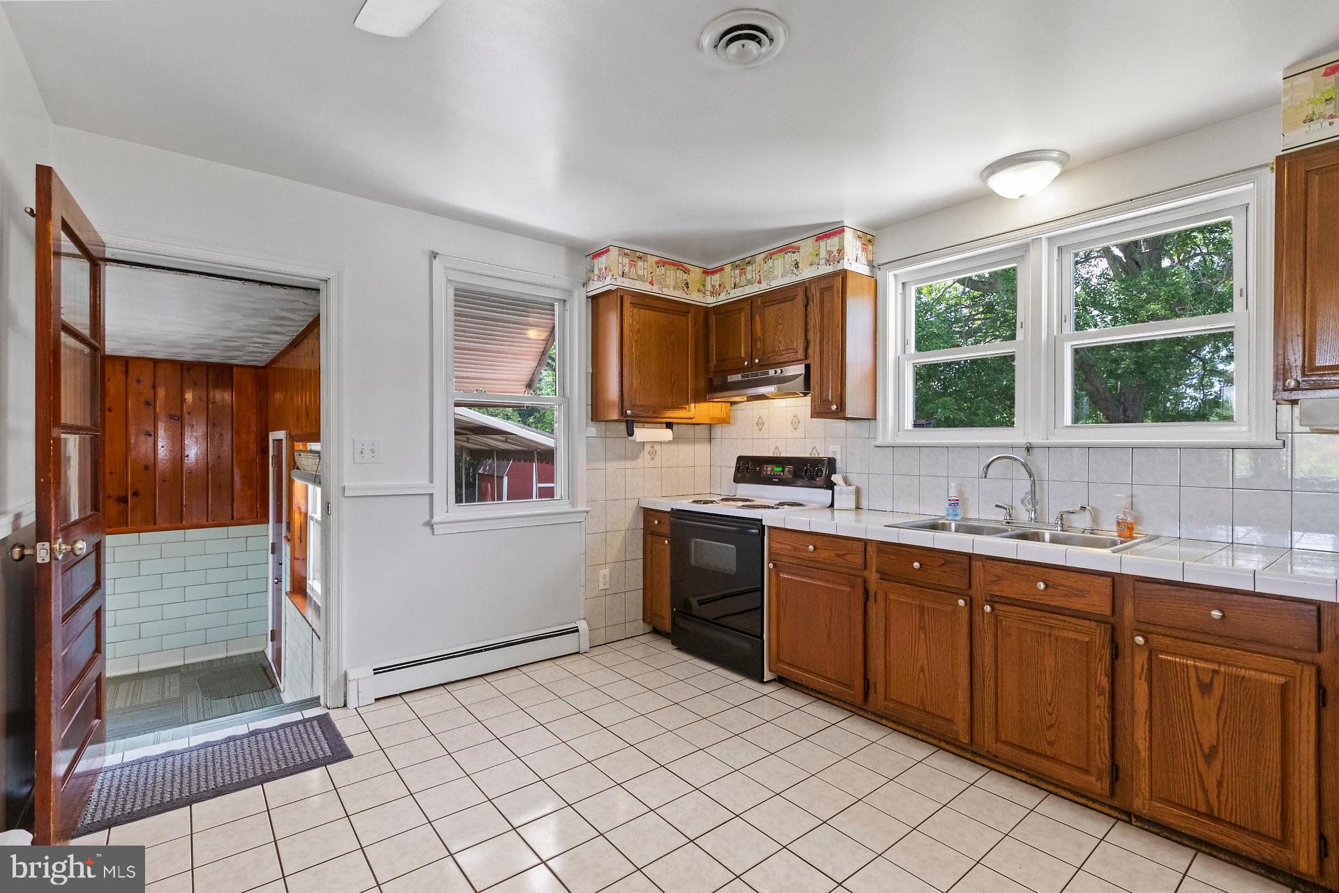 6108 Accokeek Road Brandywine, MD 20613 - Photo 3 of 16 Gallery Image 3