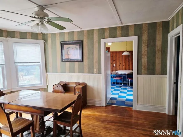 $1,900 | 22 Stillman Avenue, Stonington, CT 06379