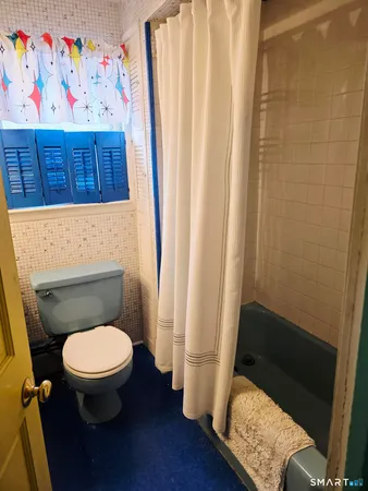$1,900 | 22 Stillman Avenue, Stonington, CT 06379