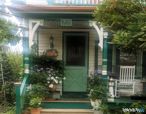$1,900 | 22 Stillman Avenue, Stonington, CT 06379