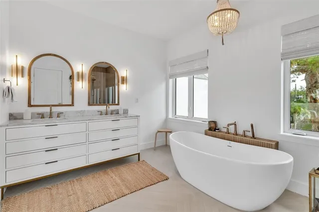 $2,750,000 | 1642 Arlington Street, Sarasota, FL 34239