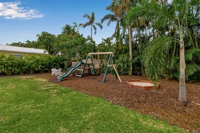 $2,750,000 | 1642 Arlington Street, Sarasota, FL 34239