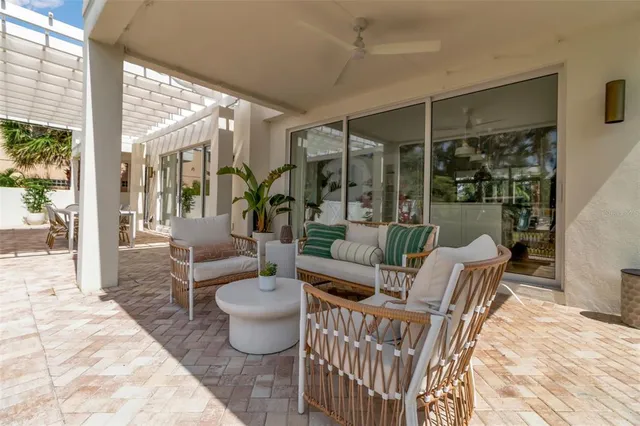 $2,750,000 | 1642 Arlington Street, Sarasota, FL 34239