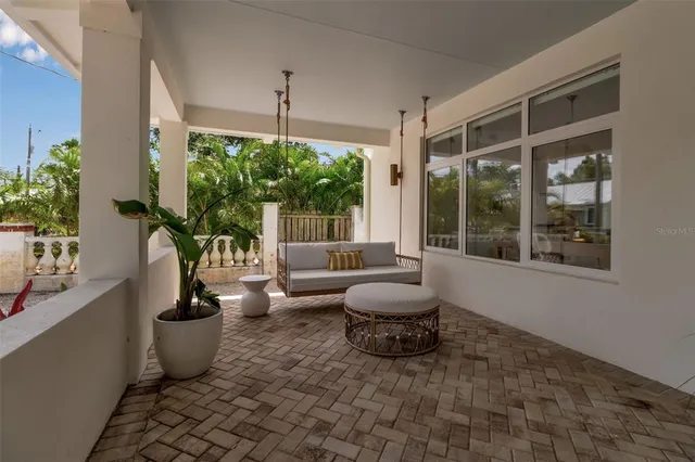 $2,750,000 | 1642 Arlington Street, Sarasota, FL 34239