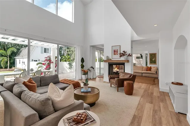 $2,750,000 | 1642 Arlington Street, Sarasota, FL 34239