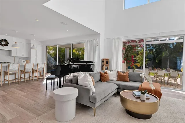 $2,750,000 | 1642 Arlington Street, Sarasota, FL 34239