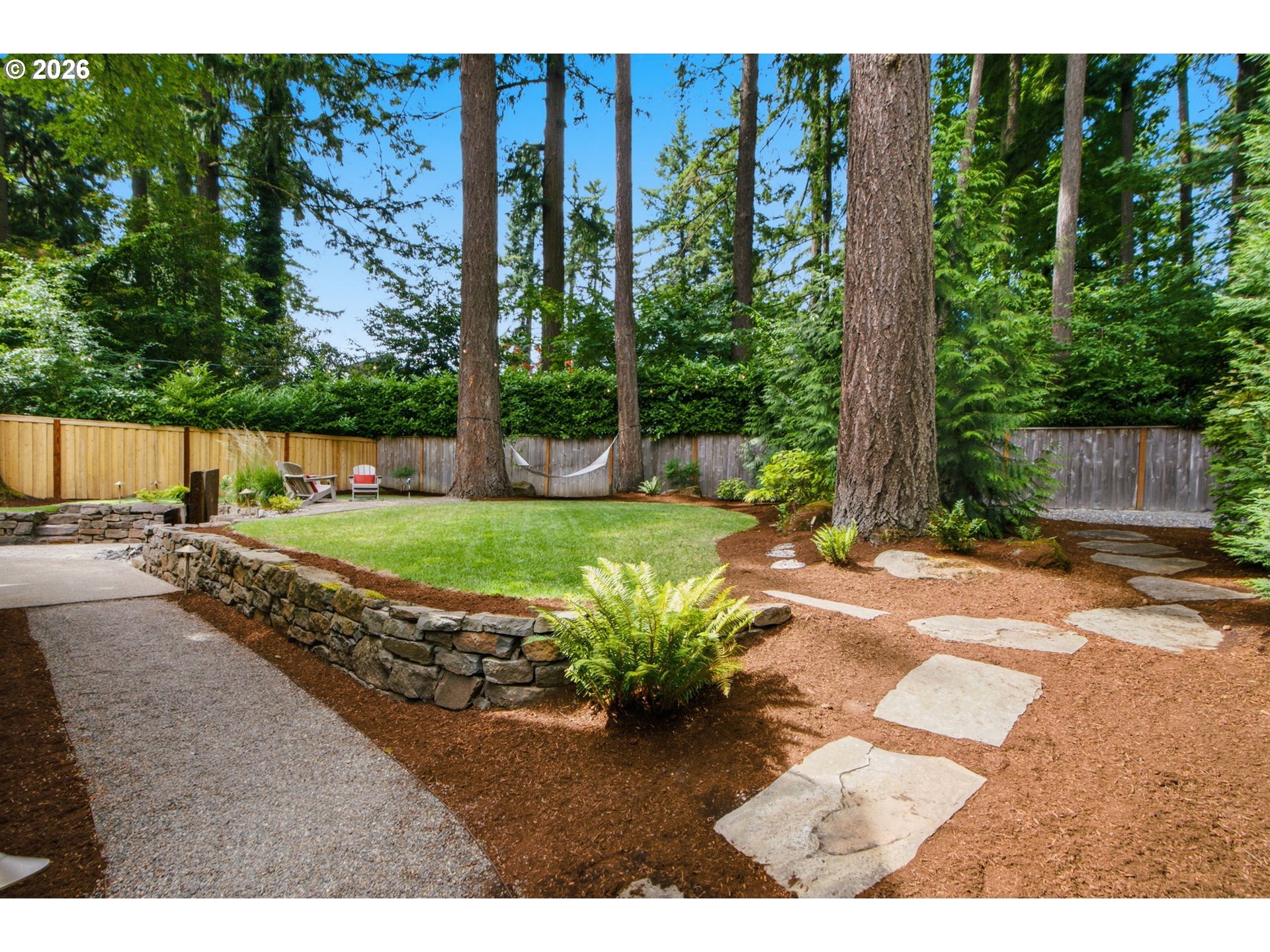 1093 Chandler Road Lake Oswego, OR 97034 - Photo 25 of 47