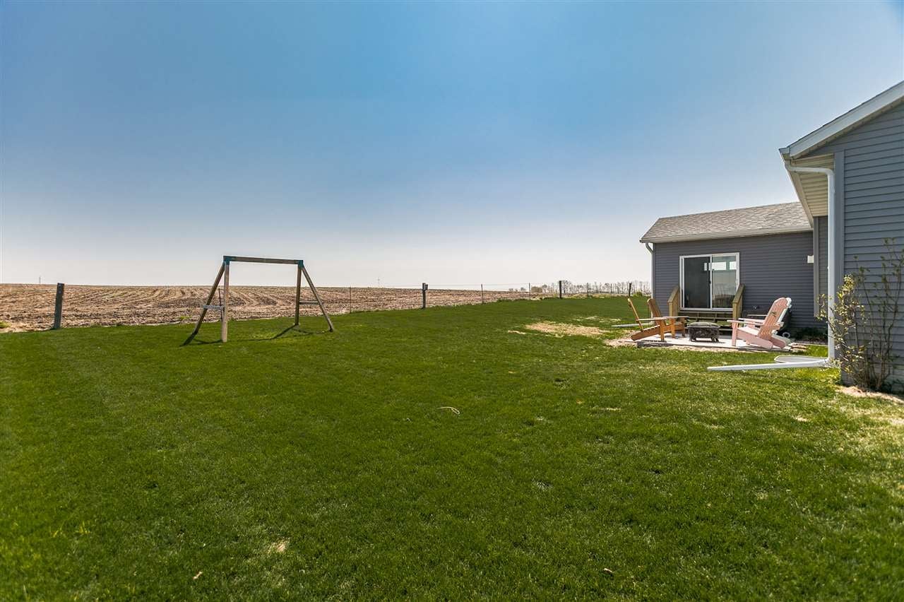 1204 Wood Lily Road Solon, IA 52333 - Photo 37 of 42 Gallery Image 37