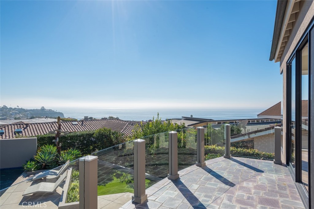 810 Emerald Bay Laguna Beach, CA 92651 - Photo 9 of 28 a view of a balcony with staircase