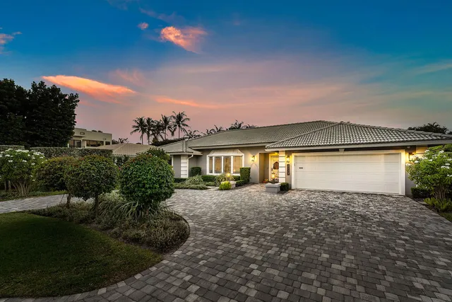 a view of a house with a big yard