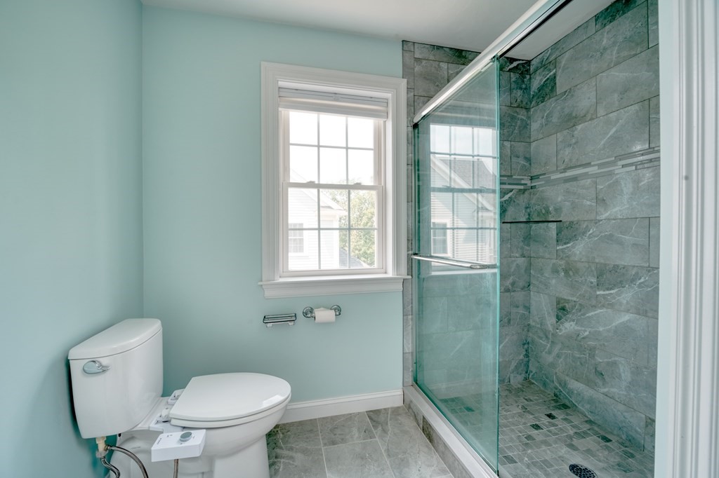 4 Point Road, Unit 2 Shrewsbury, MA 01545 - Photo 16 of 39