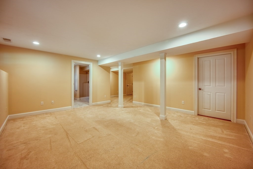 4 Point Road, Unit 2 Shrewsbury, MA 01545 - Photo 25 of 39