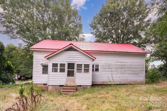 $135,000 | 4716 Walnut Street, Hickory Grove, SC 29717