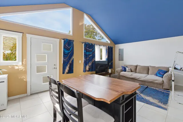 $325,000 | 833 Rodgers Street, Lanoka Harbor, NJ 08734