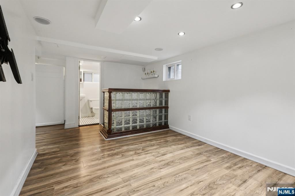 56 Gordon Street Ridgefield Park, NJ 07660 - Photo 30 of 38