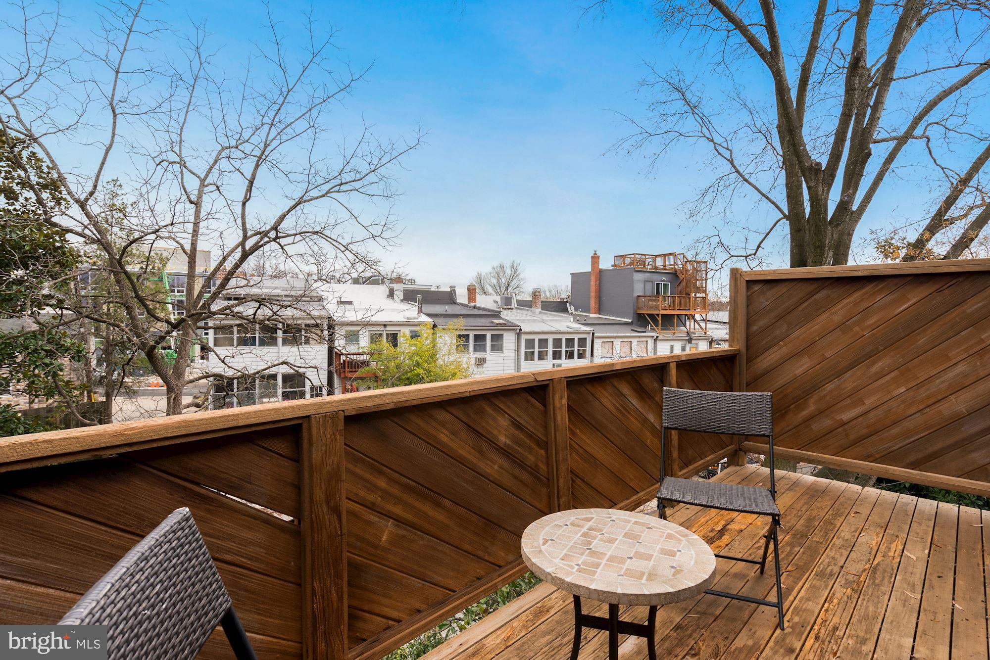 2425 Tunlaw Road Northwest Washington, DC 20007 - Photo 13 of 40 Gallery Image 13