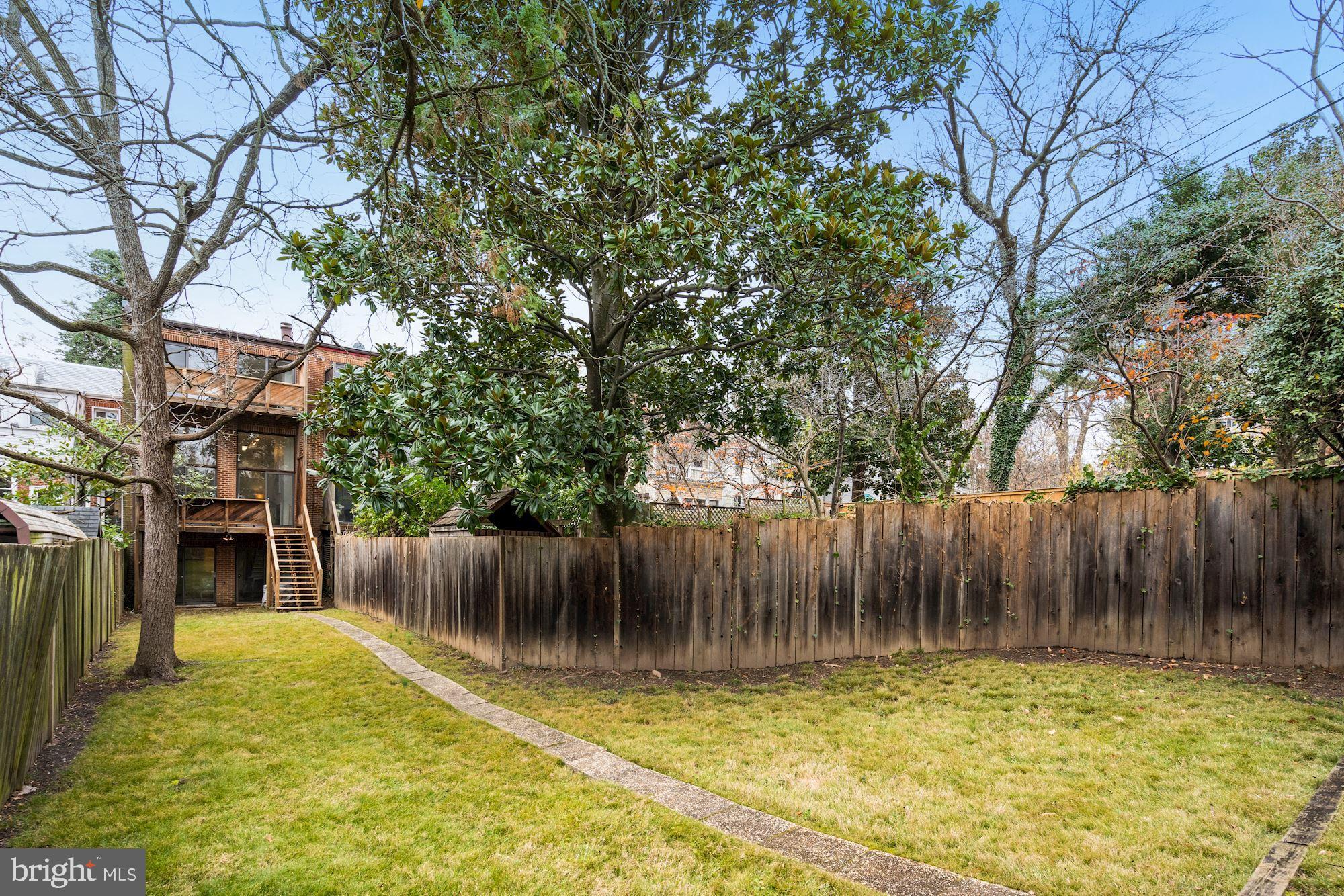2425 Tunlaw Road Northwest Washington, DC 20007 - Photo 26 of 40 Gallery Image 26