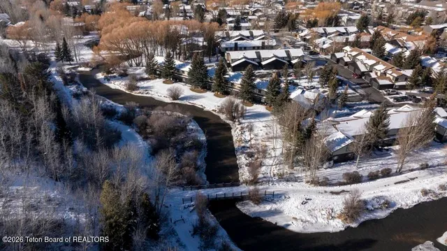 $1,850,000 | 820 Powderhorn Lane, Unit C, Jackson, WY 83001