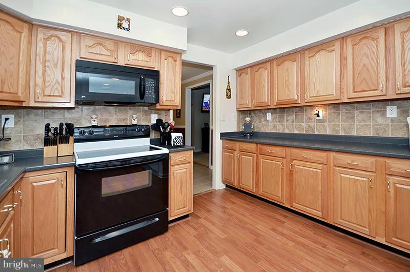 311 Breslin Road Joppa, MD 21085 - Photo 2 of 27 Kitchen