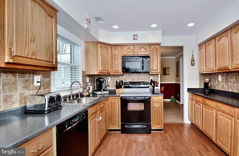 311 Breslin Road Joppa, MD 21085 - Photo 5 of 27 Kitchen