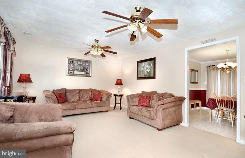 311 Breslin Road Joppa, MD 21085 - Photo 6 of 27 Living Room