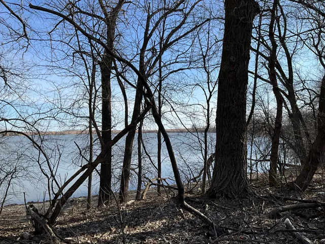 $150,000 | 10 Cottonwood Lake Drive, Windom, MN 56101