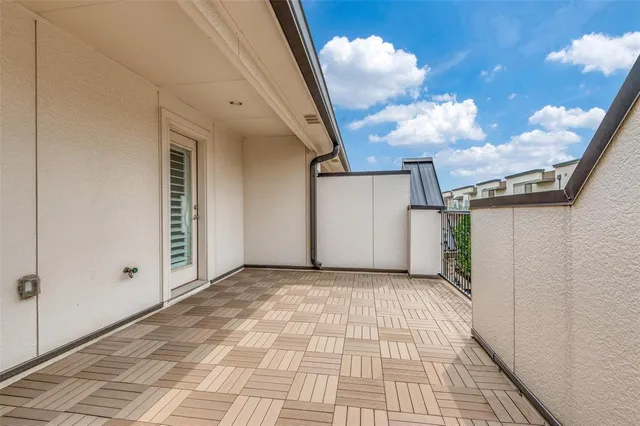 a view of a hallway with pathway