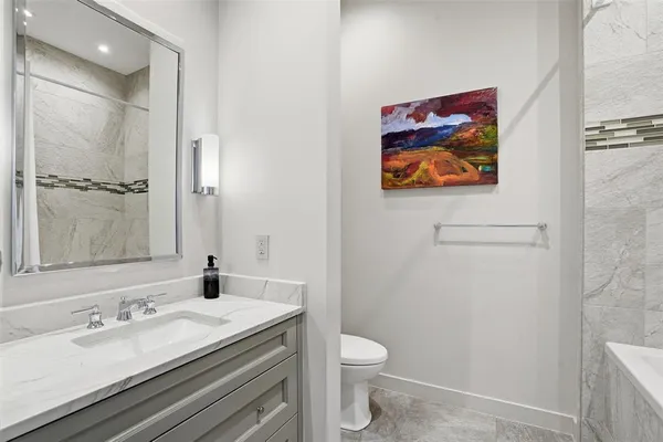 $20,000 | 500 Throckmorton Street, Unit 3601, Fort Worth, TX 76102