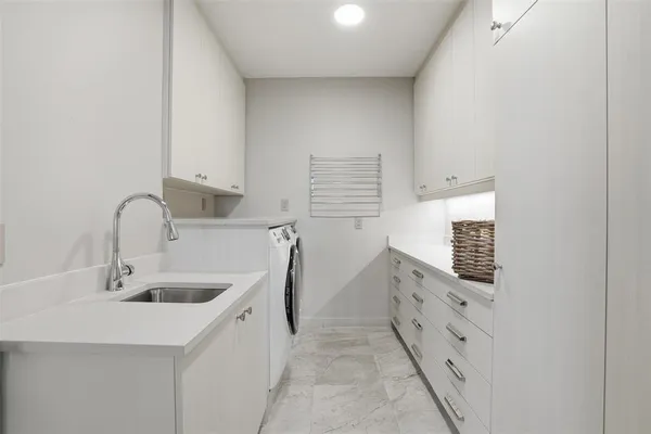 $20,000 | 500 Throckmorton Street, Unit 3601, Fort Worth, TX 76102