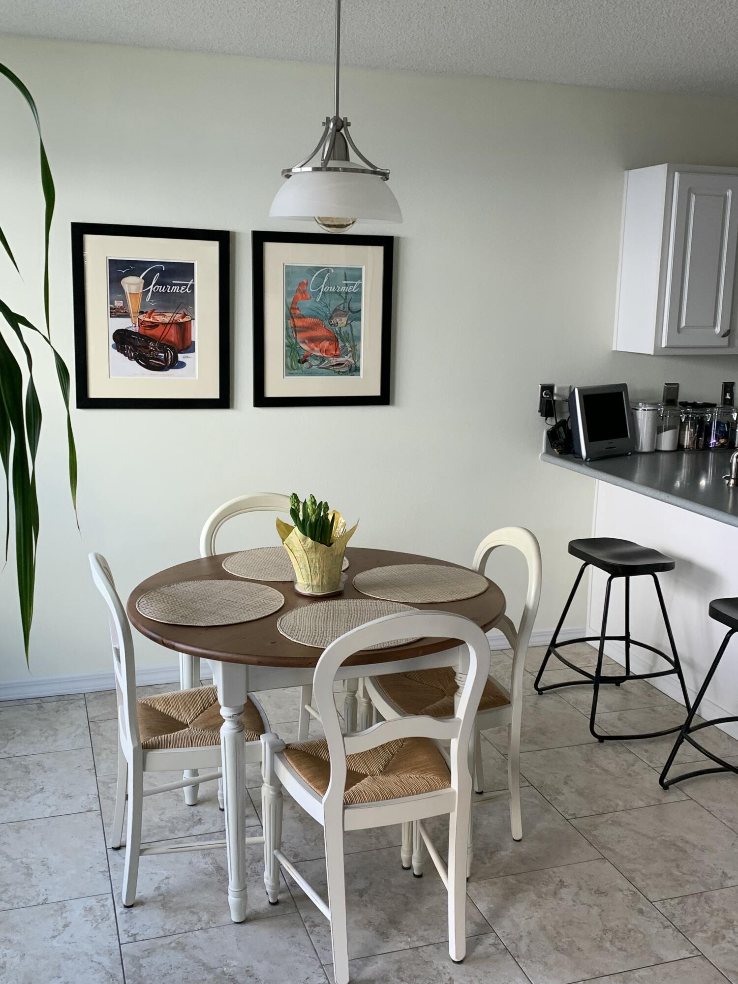 4643 Windstarr Drive Destin, FL 32541 - Photo 9 of 20 Breakfast Nook