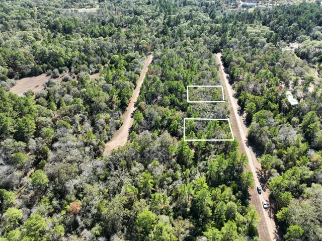 a view of an outdoor space