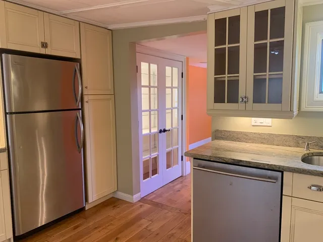 $4,400 | 10 Salem St Avenue, Unit 2, Boston, MA 02129