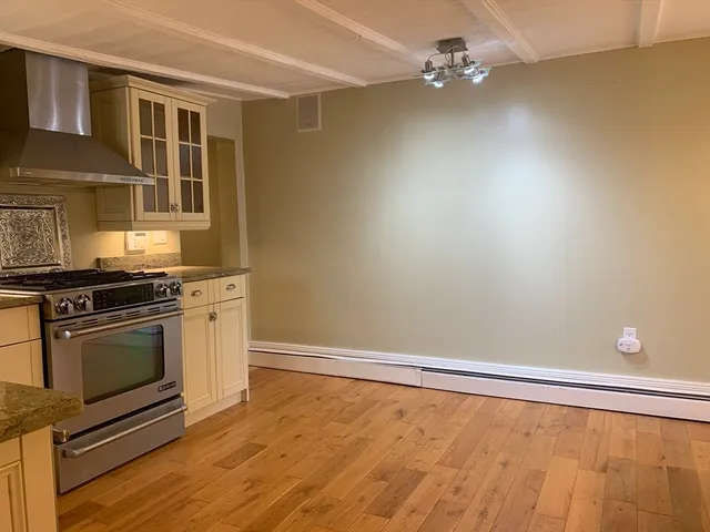 $4,400 | 10 Salem St Avenue, Unit 2, Boston, MA 02129